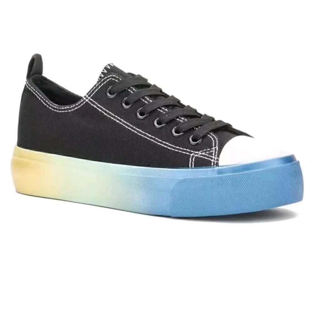 NWOT Olivia Miller Gazelle Ombre Platform Sneakers